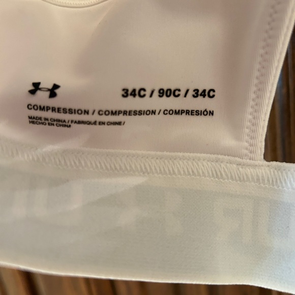 Set of 2 UnderArmour sports bras 34C/ small - Picture 6 of 7